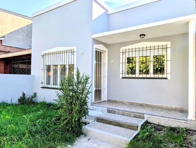 Casa de 3 ambientes en alquiler en TERMAS HUINCO