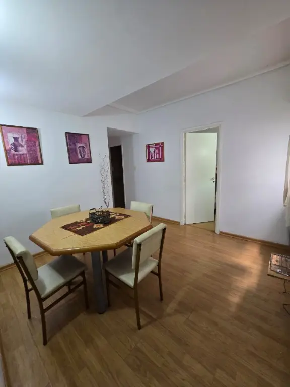Departamento de 3 ambientes en venta en Centro