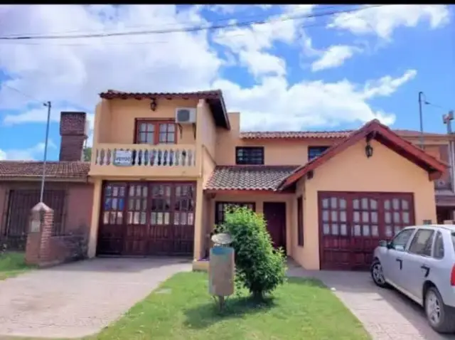Casa de 5 ambientes en venta en Mar del Plata