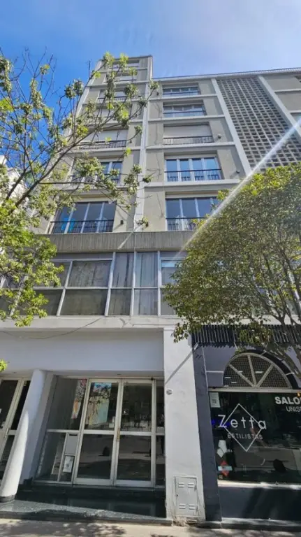 Departamento de 5 ambientes en venta en Centro