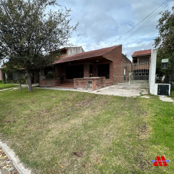 Casa de 3 ambientes en venta en NUEVE DE JULIO