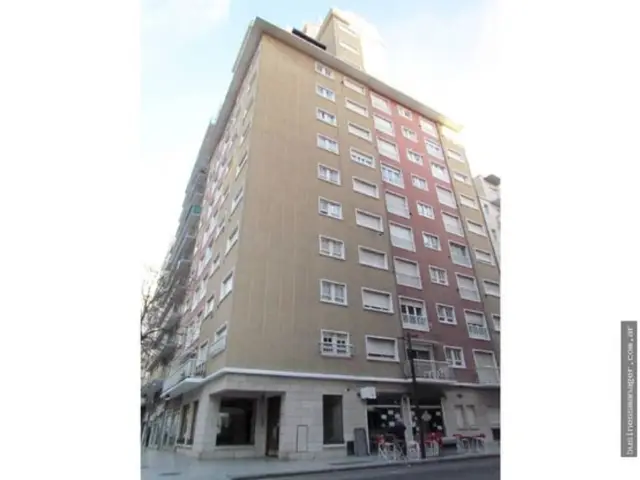 Departamento de 3 ambientes en venta en Centro
