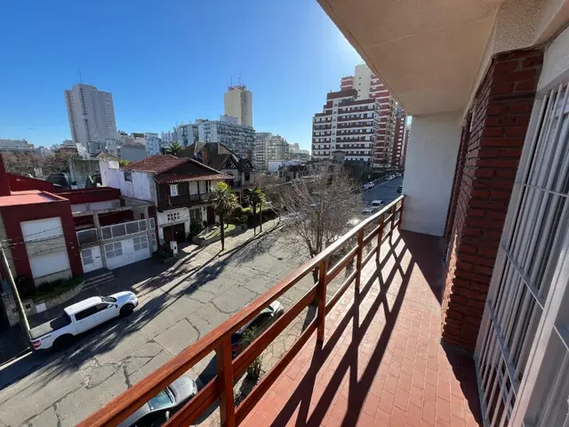 Local de 2 ambientes en alquiler en CERRITO SUR