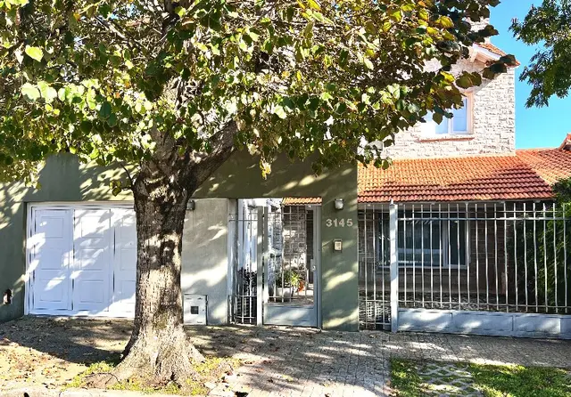 Casa en venta en LOS TRONCOS
