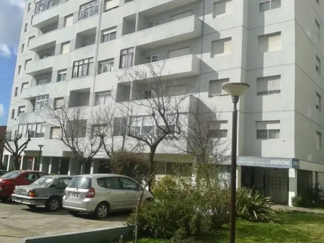 Departamento de 3 ambientes en venta en LAS AVENIDAS