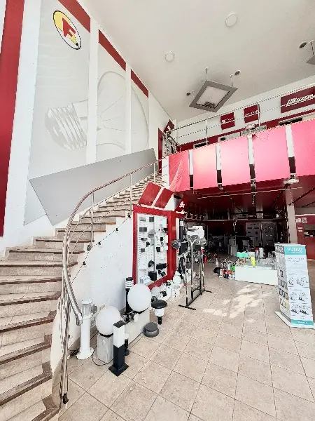 Local en venta en PLAZA PERALTA RAMOS