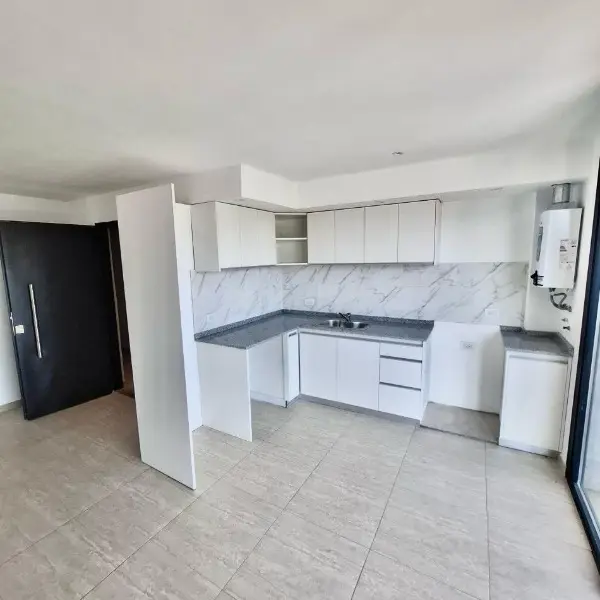 Departamento de 2 ambientes en venta en LAS AVENIDAS