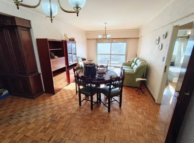 Departamento de 4 ambientes en venta en Centro