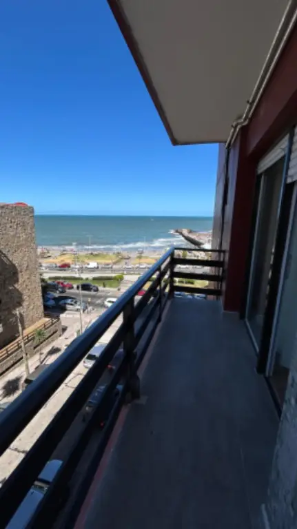 Departamento de 2 ambientes en venta en LA PERLA