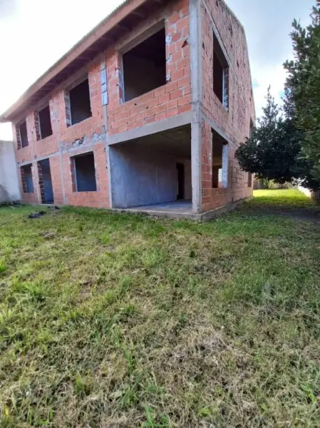 Casa de 5 ambientes en venta en ZACAGNINI JOSE MANUEL