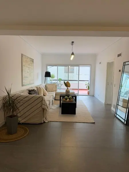Departamento de 4 ambientes en venta en Centro