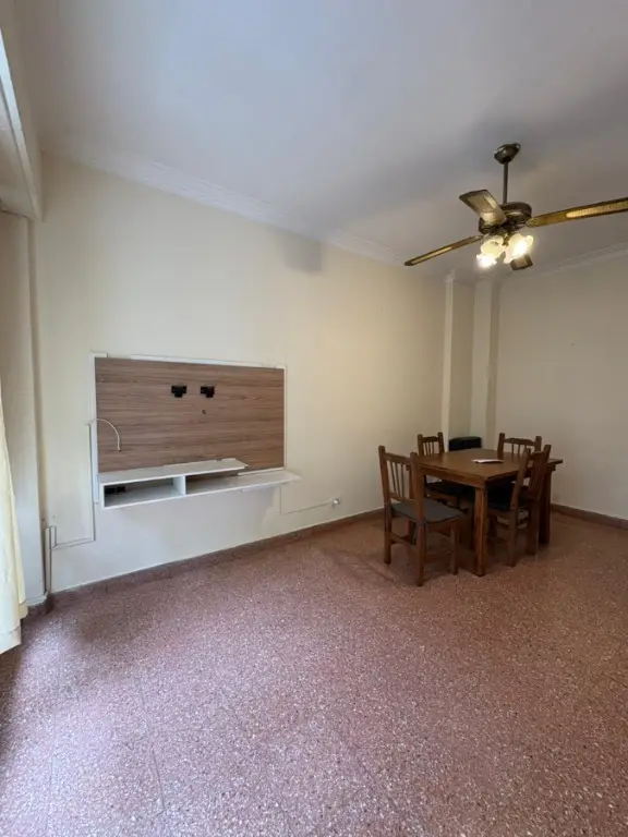 Departamento de 2 ambientes en venta en Centro