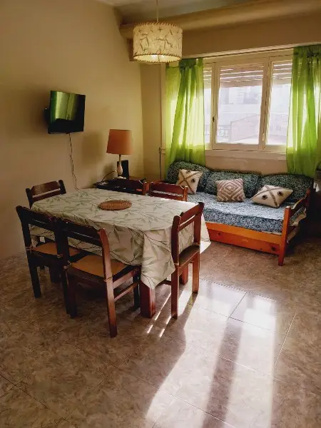 Departamento de 2 ambientes en alquiler en Centro
