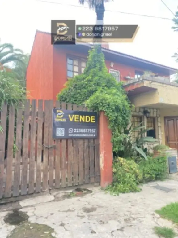 Casa de 4 ambientes en venta en PERALTA RAMOS OESTE