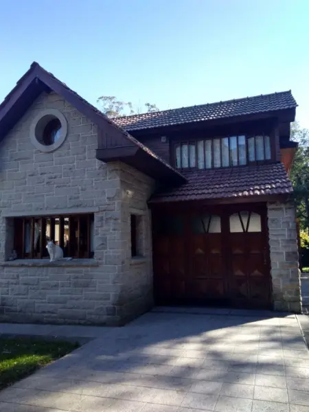 Casa de 4 ambientes en venta en BOSQUE PERALTA RAMOS