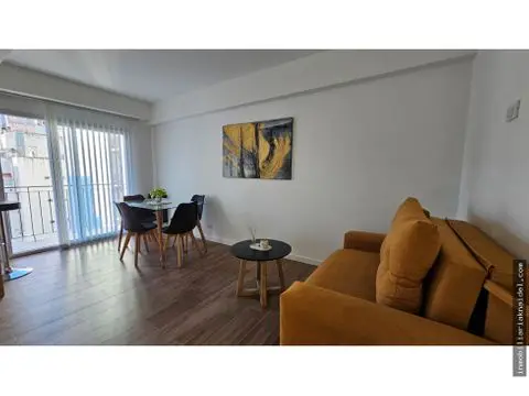 Departamento de 1 ambiente en venta en Centro