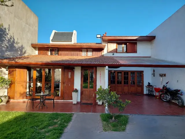 Casa de 6 ambientes en venta en EL GAUCHO