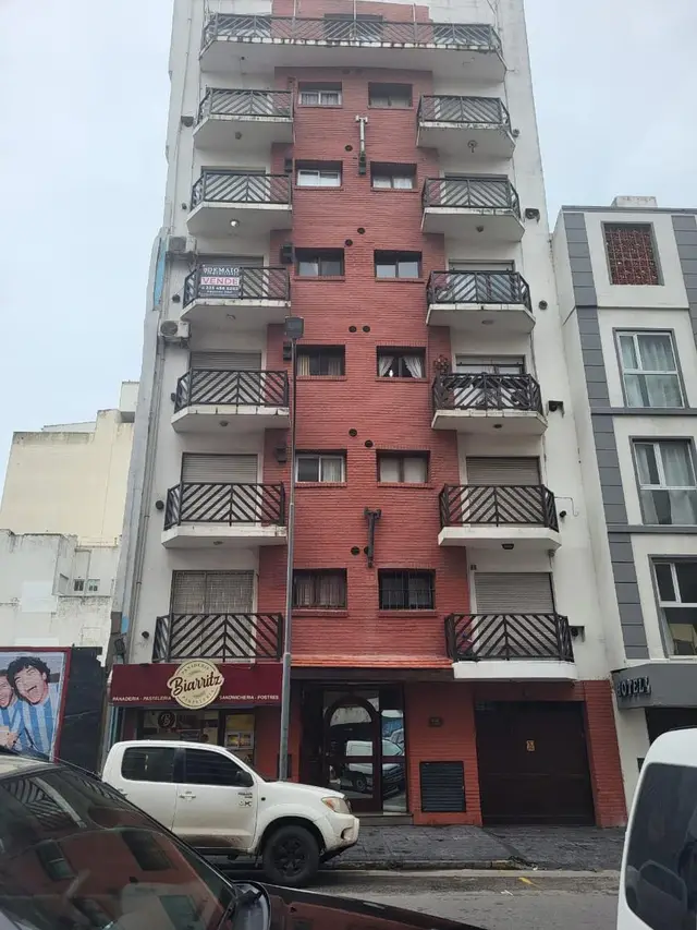 Departamento de 2 ambientes en alquiler en LA PERLA