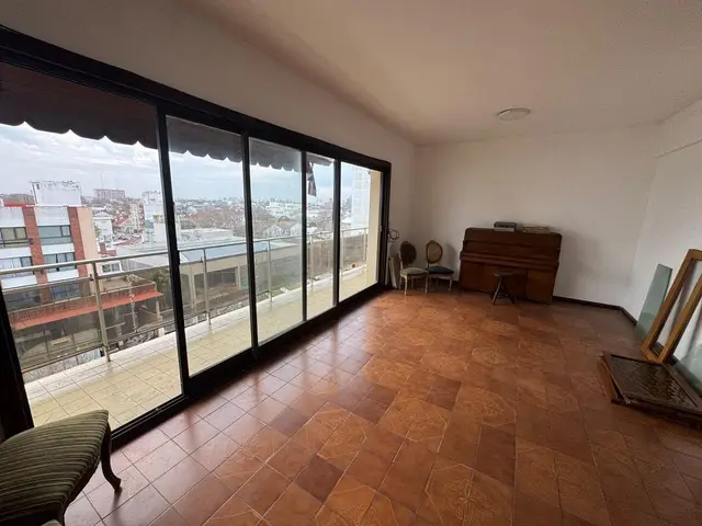 Departamento de 4 ambientes en venta en SAN JOSE