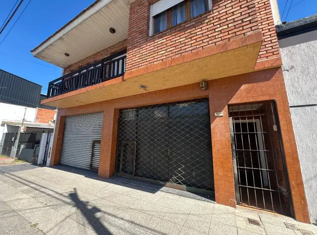 Casa de 3 ambientes en venta en DON BOSCO