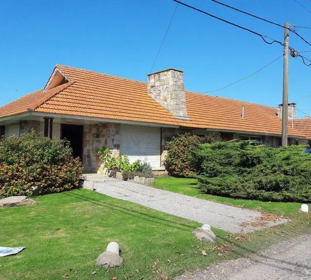 Casa de 5 ambientes en venta en CONSTITUCION
