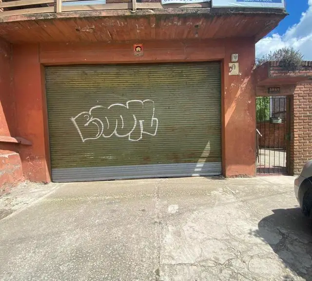 Casa de 2 ambientes en venta en PARQUE LURO