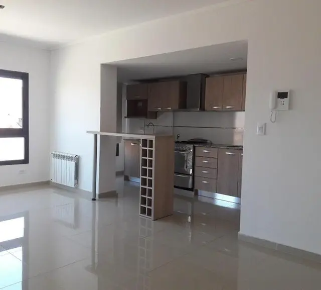 Departamento de 3 ambientes en alquiler en Centro