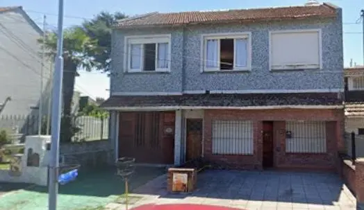 Casa de 5 ambientes en venta en PUNTA MOGOTES