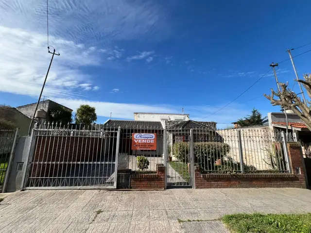 Casa de 3 ambientes en venta en PERALTA RAMOS OESTE