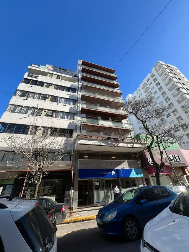 Departamento de 2 ambientes en alquiler en Centro