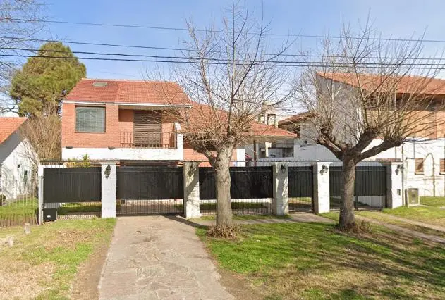 Casa de 4 ambientes en venta en CONSTITUCION