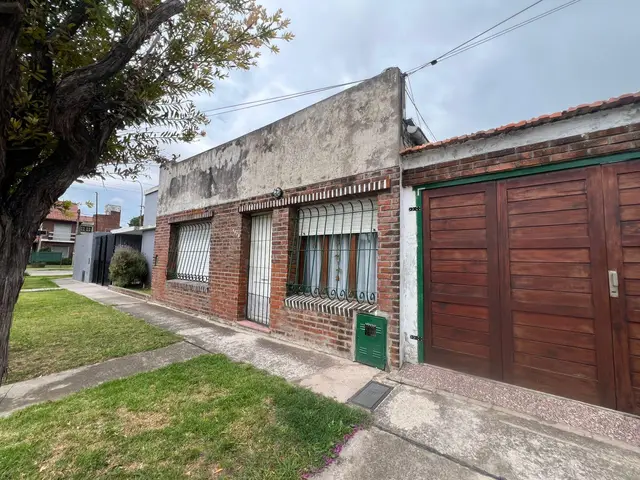 Casa de 3 ambientes en venta en RIVADAVIA BERNARDINO