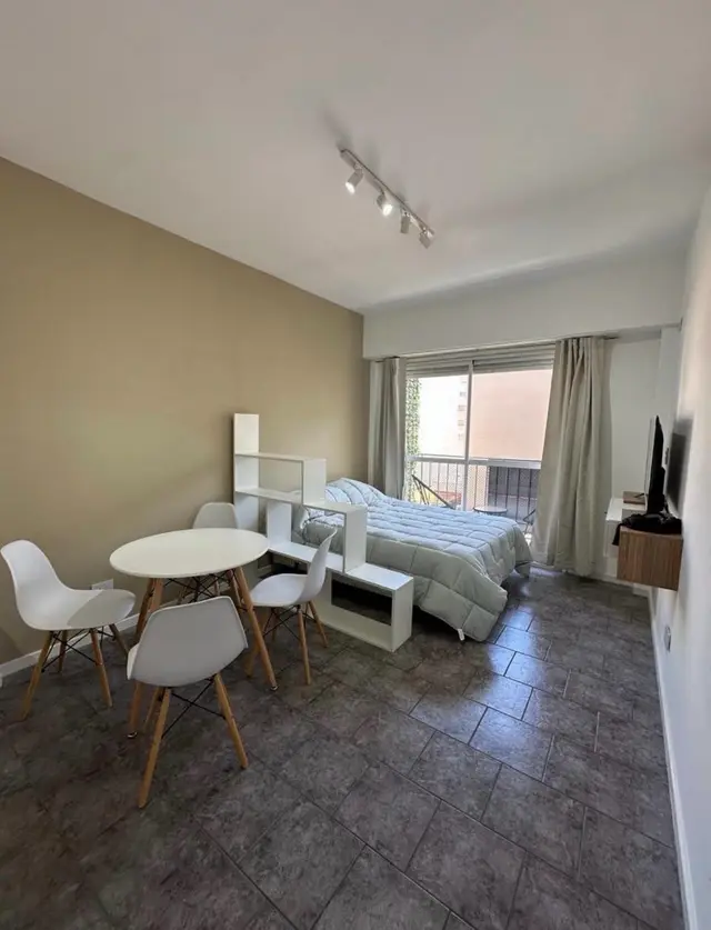 Departamento de 1 ambiente en venta en Güemes