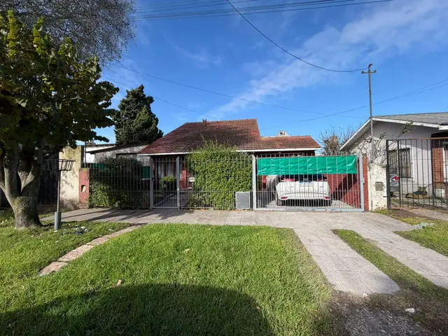 Casa de 2 ambientes en venta en JUAN GREGORIO DE LAS HERAS