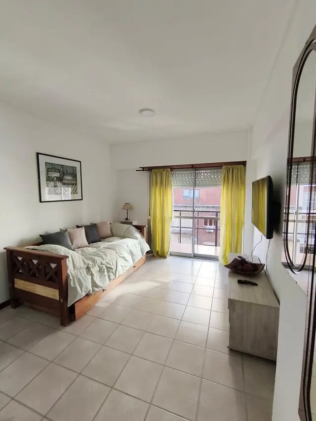 Departamento de 2 ambientes en alquiler en Centro