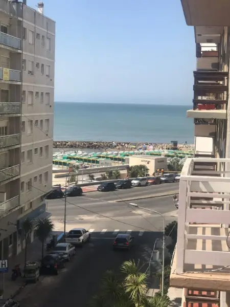 Departamento de 2 ambientes en venta en LA PERLA