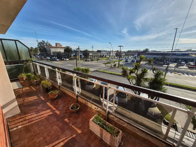 Departamento de 4 ambientes en alquiler en PARQUE LURO