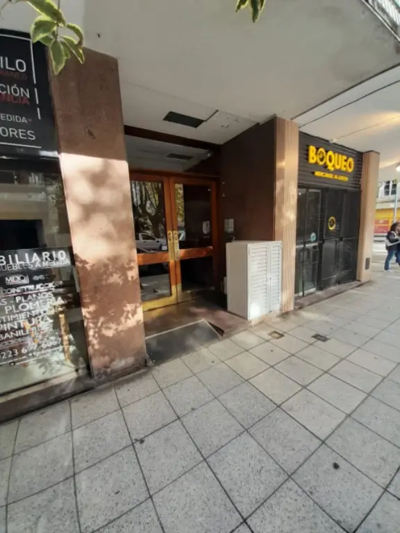 Departamento de 3 ambientes en venta en Centro