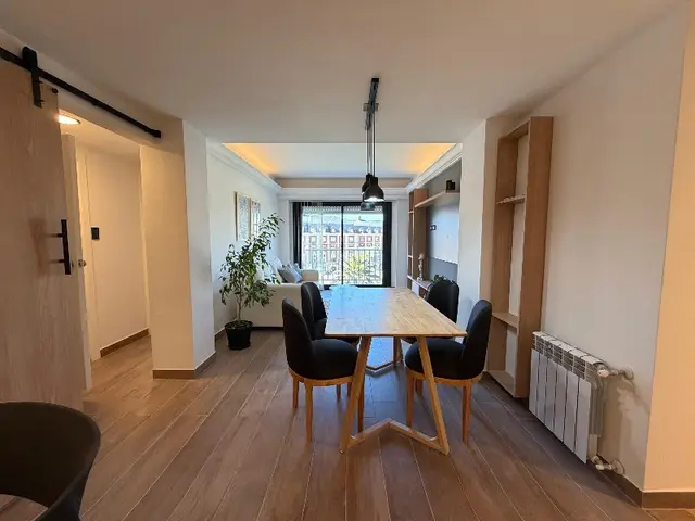Departamento de 3 ambientes en venta en Área Centro