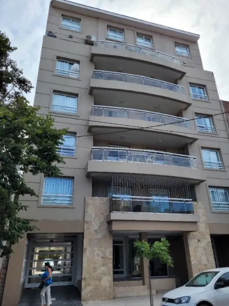 Departamento de 2 ambientes en venta en Centro