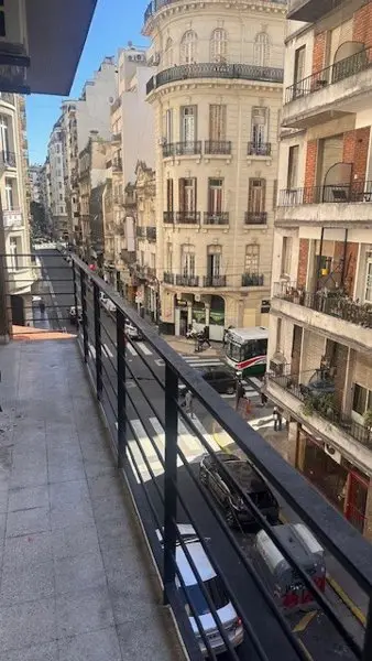 Departamento de 3 ambientes en venta en Congreso