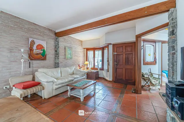 Casa en venta en LOS TRONCOS