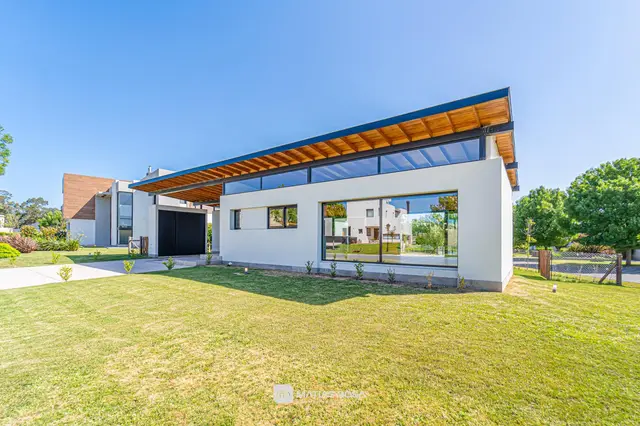 Casa en venta en Jorge Newbery
