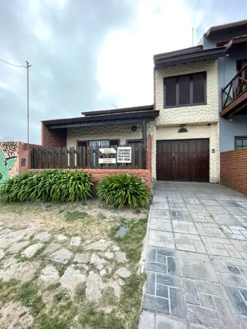Casa de 6 ambientes en venta en RIVADAVIA BERNARDINO