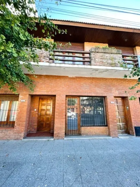 Casa de 6 ambientes en venta en GENERAL ROCA