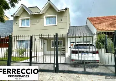 Casa de 6 ambientes en venta en PARQUE CAMET