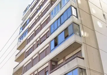 Departamento de 3 ambientes en venta en LA PERLA