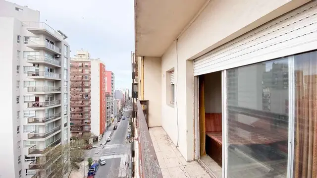 Departamento de 3 ambientes en venta en LA PERLA