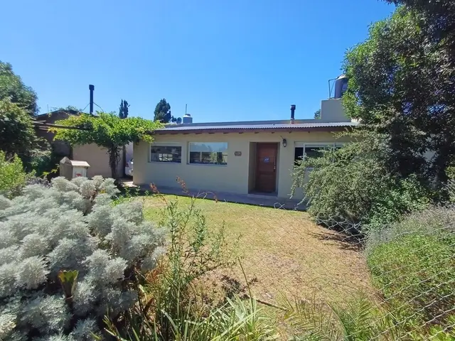 Casa de 3 ambientes en venta en PLAYA LOS LOBOS