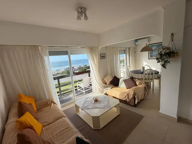 Departamento de 4 ambientes en venta en FARO NORTE